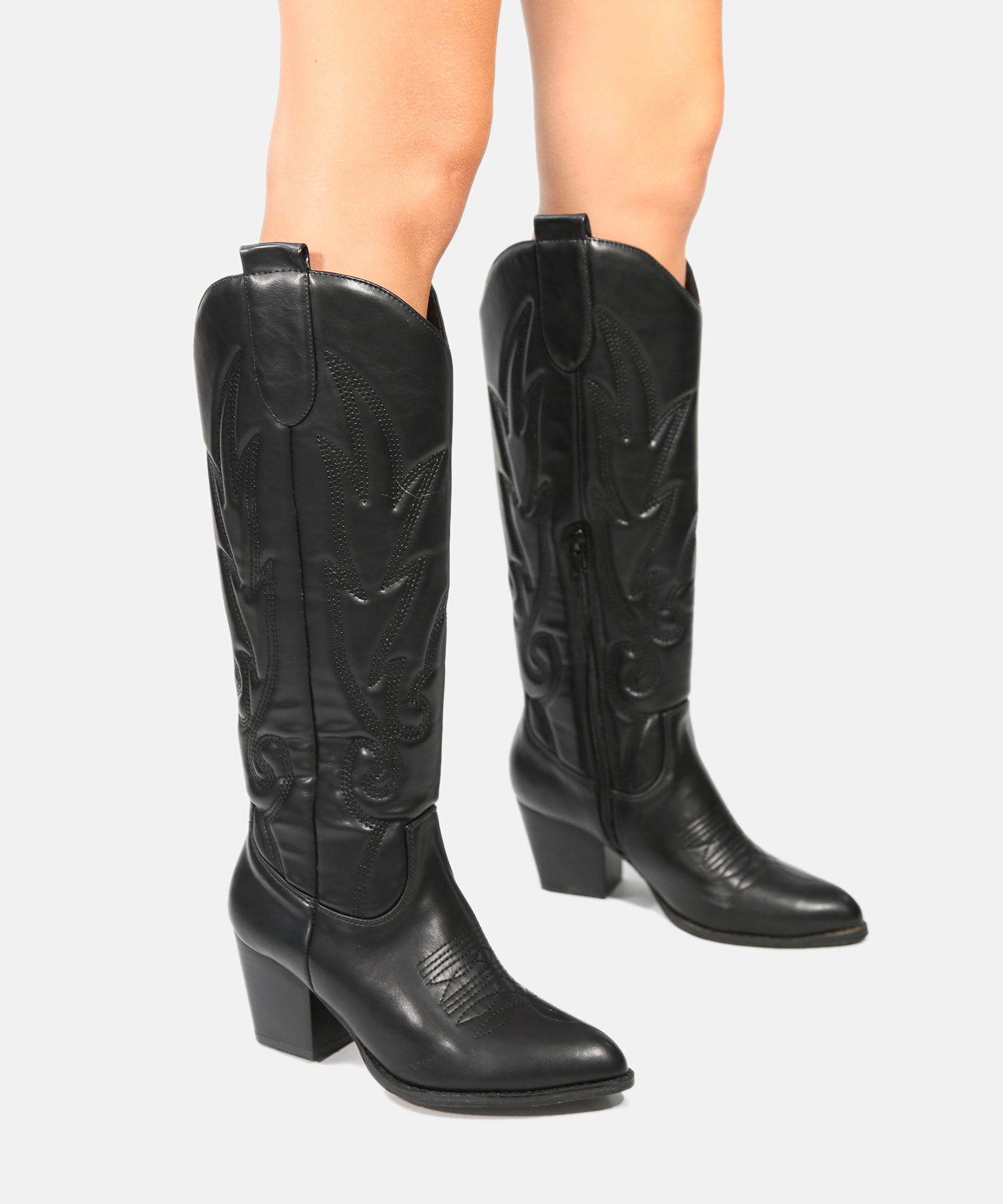 Botas cowboy salto bordadas image number null